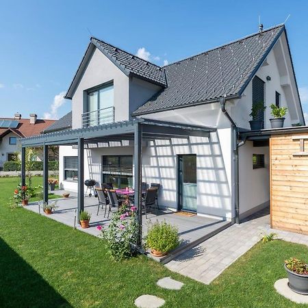 Spacious Family Home Near Bled - Modern & Cozy Radovljica Exteriör bild